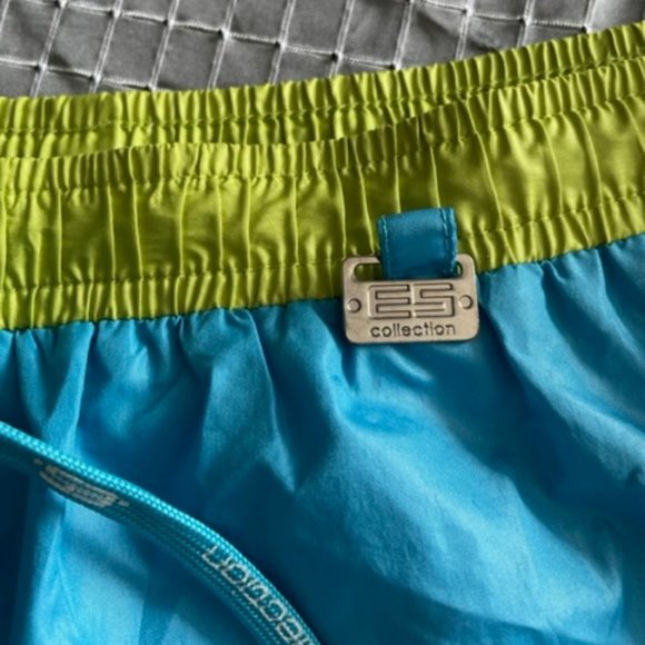 ES COLLECTION HYBRID SWIMSUIT/RUNNING SHORTS SIZE M - Picture 2 of 7